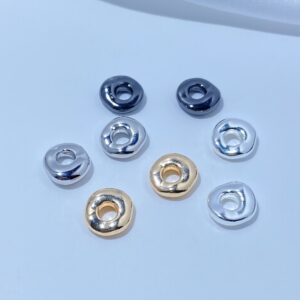 変色しにくい 316 チタンスチール 鏡面波模様仕切り板 真空 14K 金メッキ 不規則パン型スライドリング仕切り玉 DIY アクセサリーパーツ